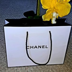 Chanel gift paper bag